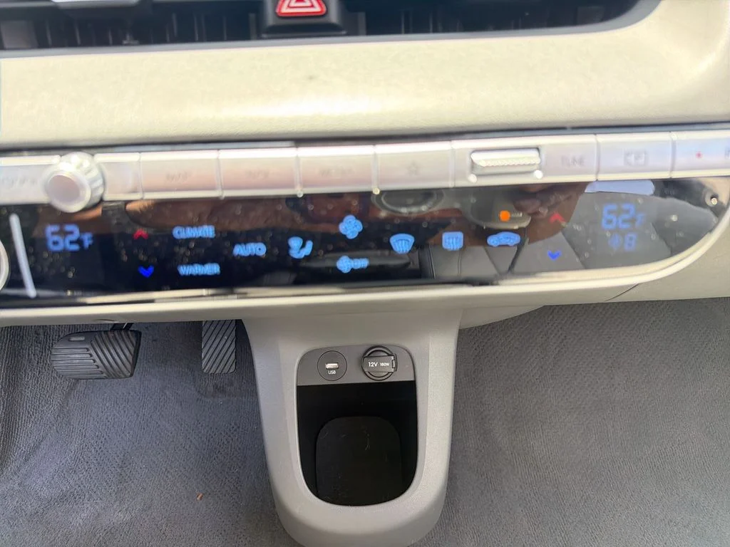 Used 2024 Blue Hyundai Limited image 17