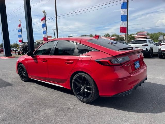 Used 2023  Honda Sport image 5