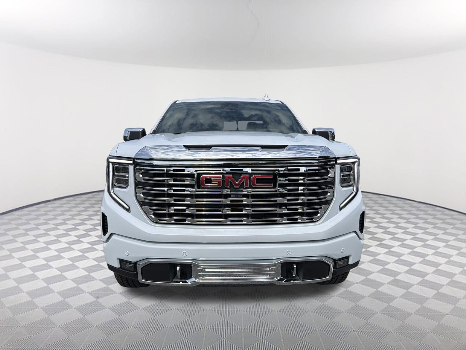 2026 GMC Sierra 1500 Denali - Photo 8