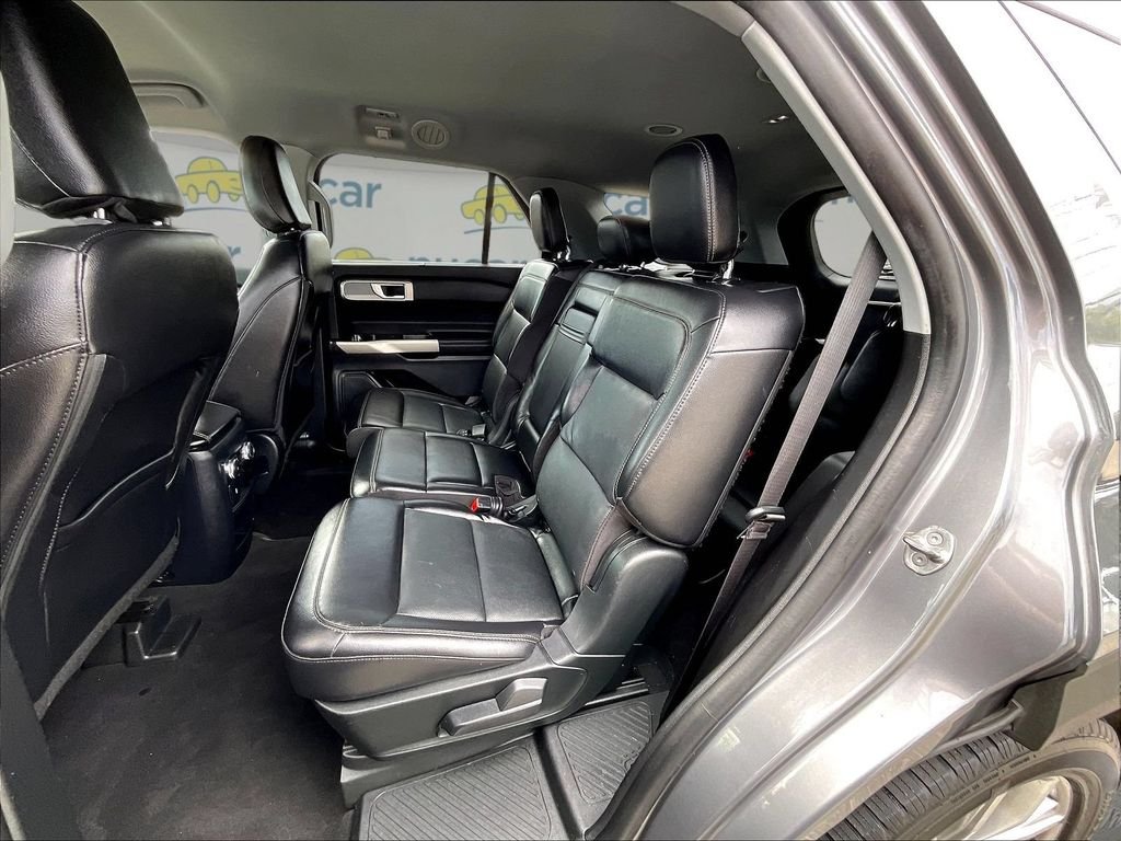 Used 2021 Gray Ford Limited image 15