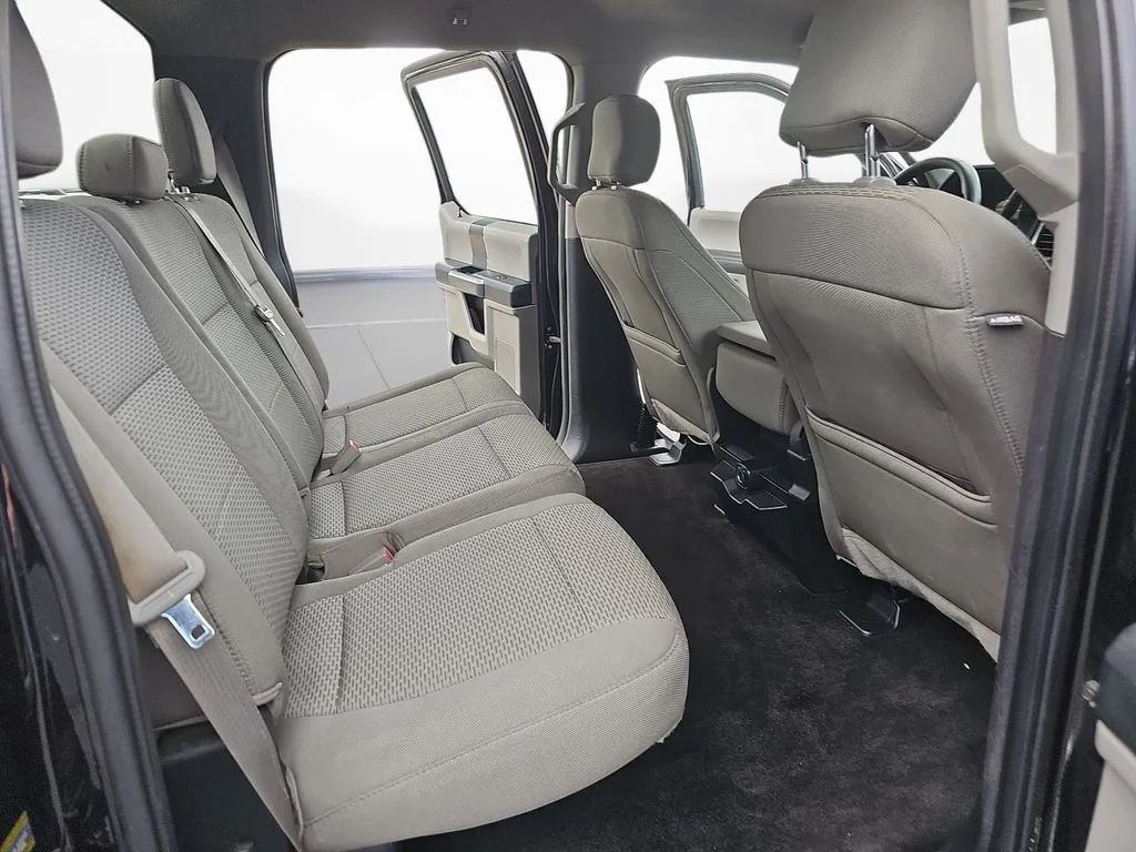 Used 2018 Black Ford XLT image 11