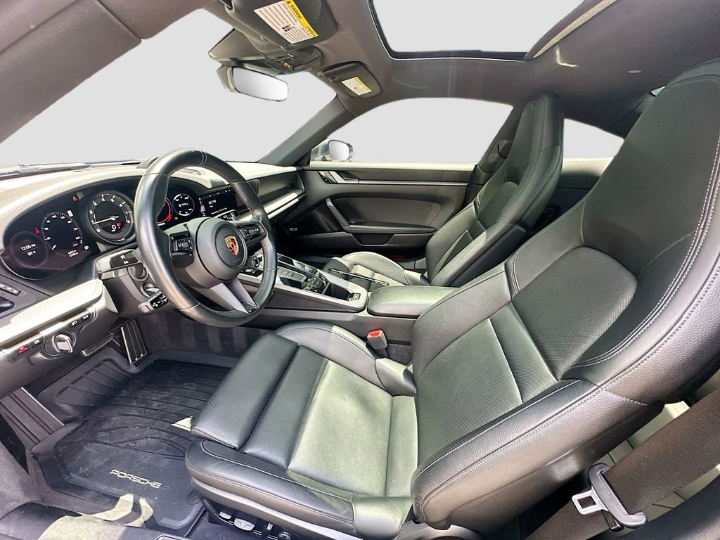 Used 2020  Porsche  image 22