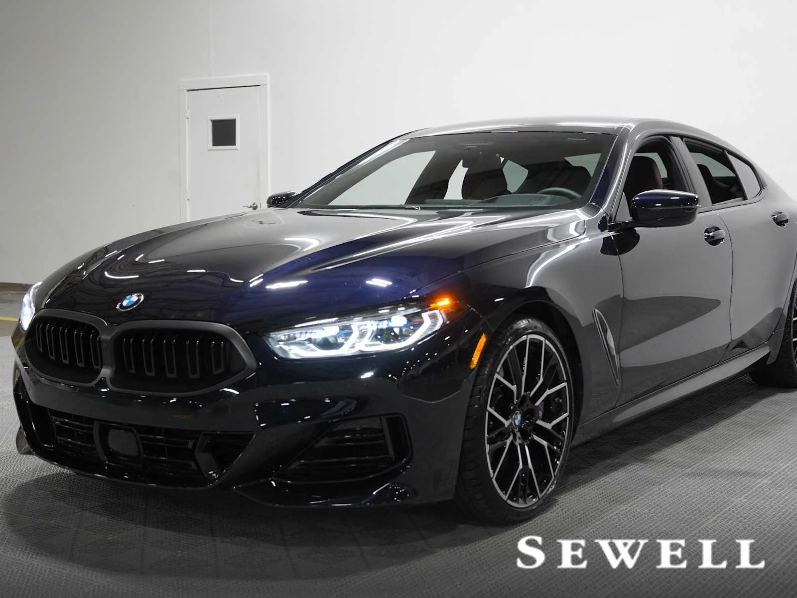2026 BMW 8 Series 840i