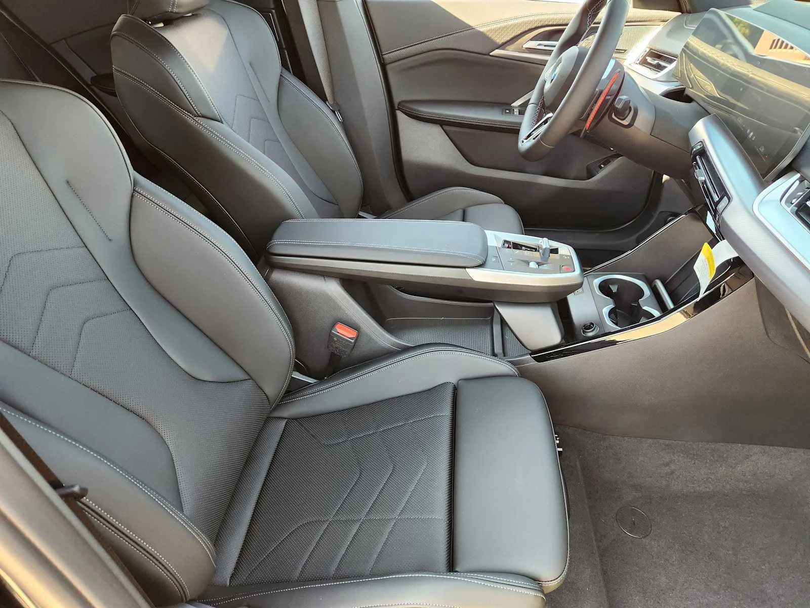 New 2026 Black Sapphire Metallic BMW M35i image 5