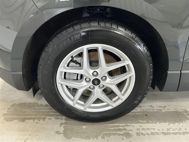 Used 2024 Green FORD SEL image 14