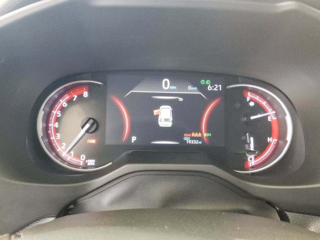 Used 2023 Silver Toyota XLE Premium image 10