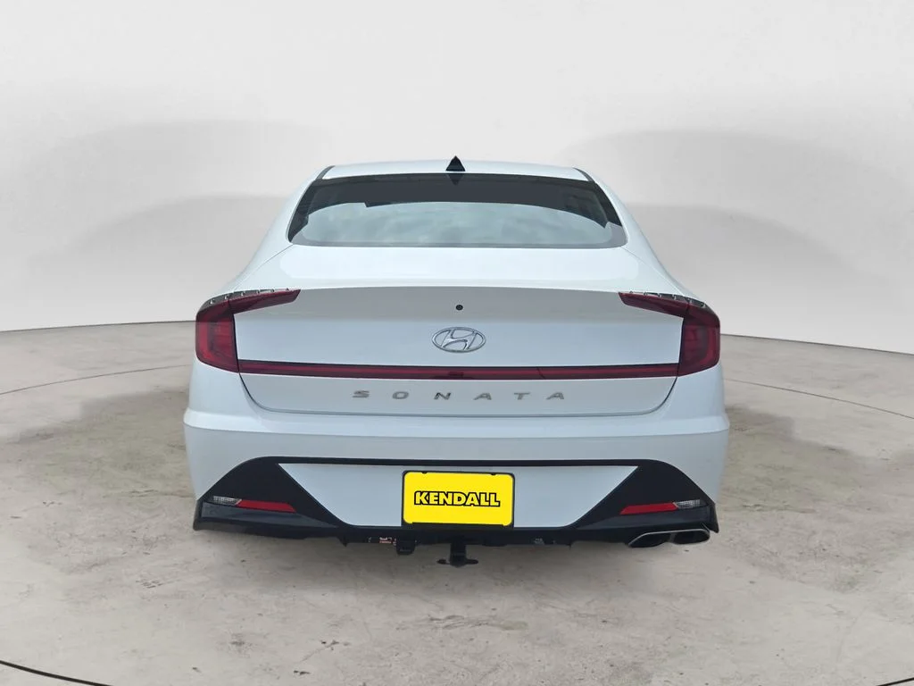 Used 2022 Gray Hyundai SEL image 6