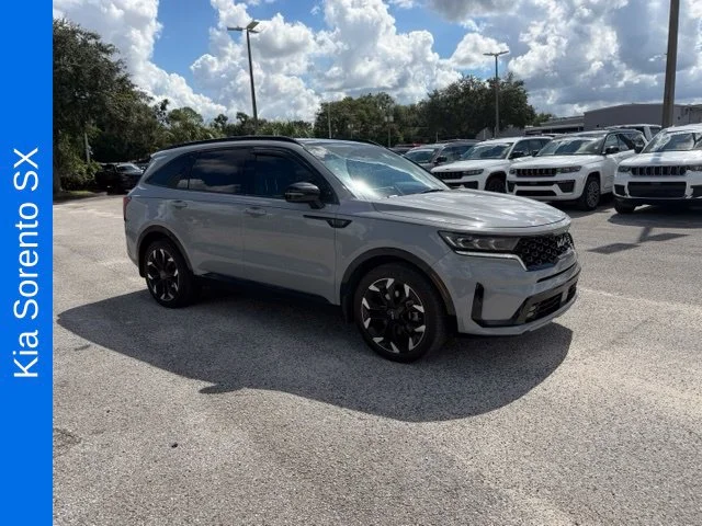 Used 2022 Gray Kia SX image 1