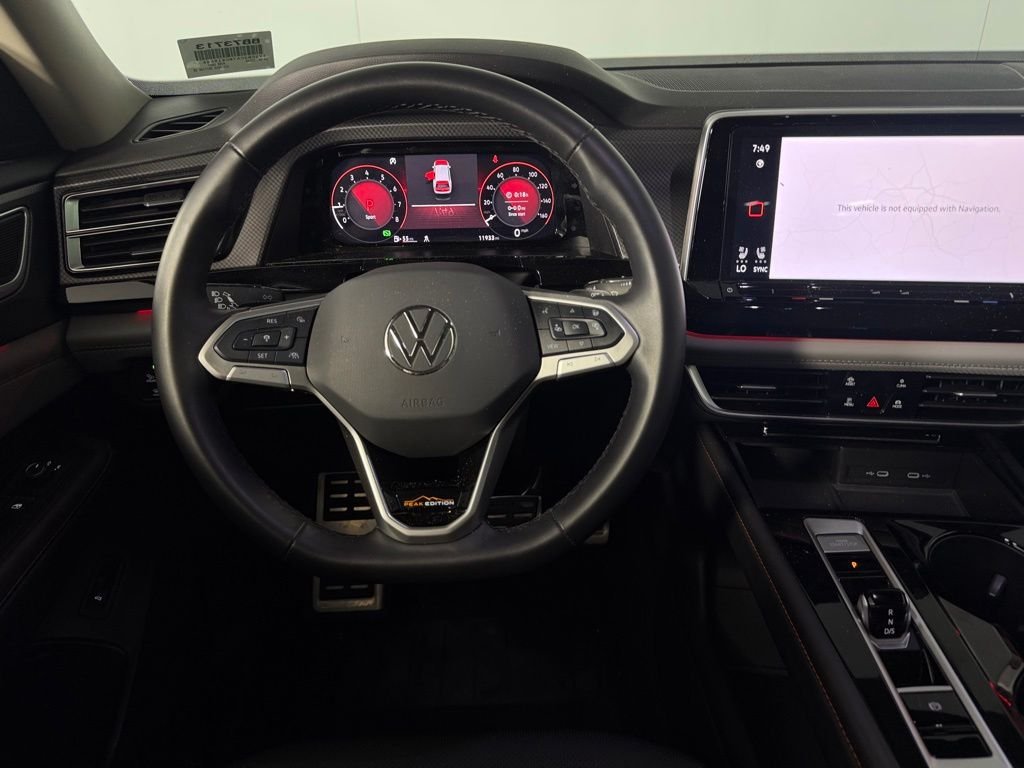 Used 2024 Gray Volkswagen 2.0T Peak Edition SE w/Technology image 14