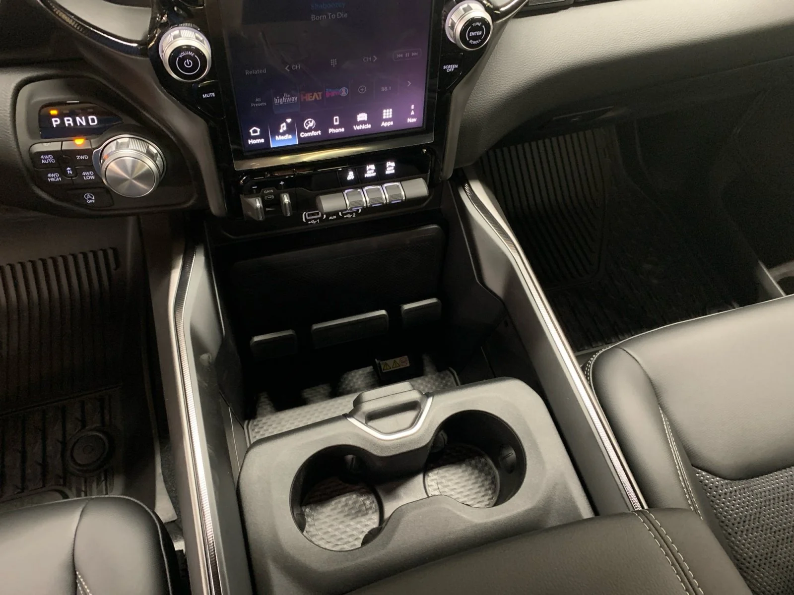 New 2026 Diamond Black Crystal Pearl Ram Sport image 15