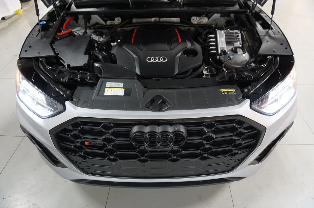 Used 2023 Florett Silver Metallic Audi Premium Plus image 47