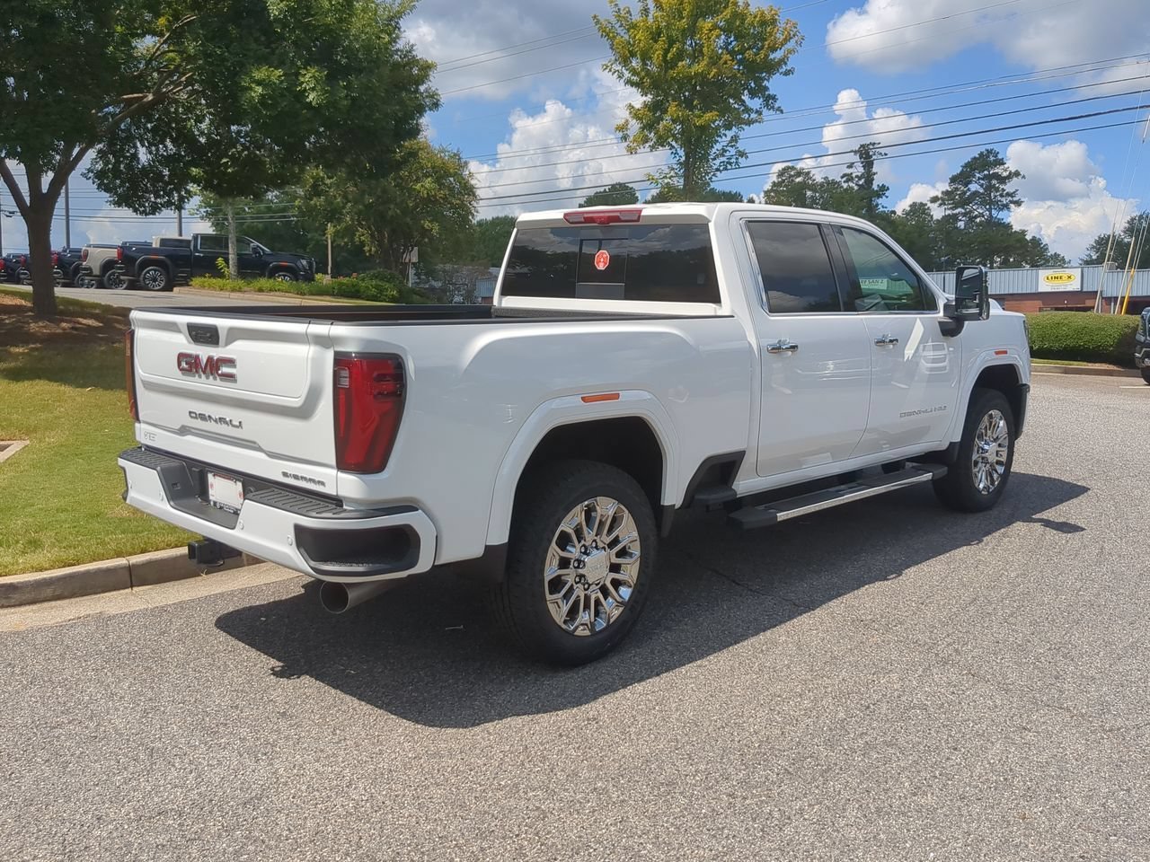 2026 GMC Sierra 2500HD Denali - Photo 8