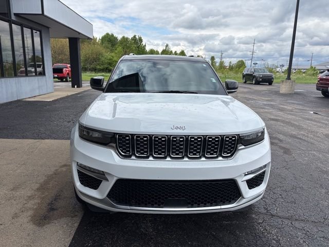Used 2023 White Jeep Summit Reserve image 6