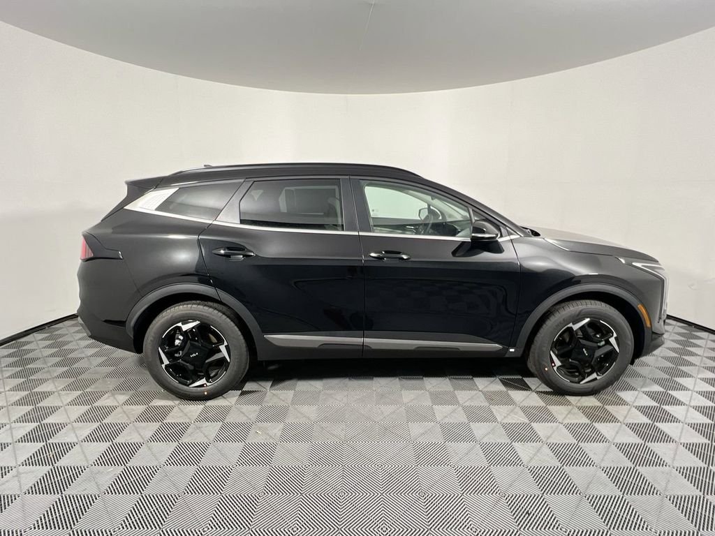 New 2026 Fusion Black Kia EX image 2