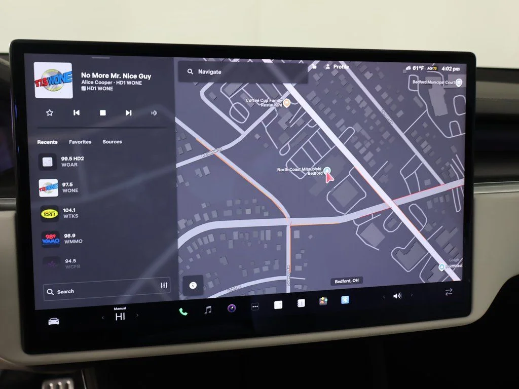 Used 2023 Blue Tesla Plaid image 39