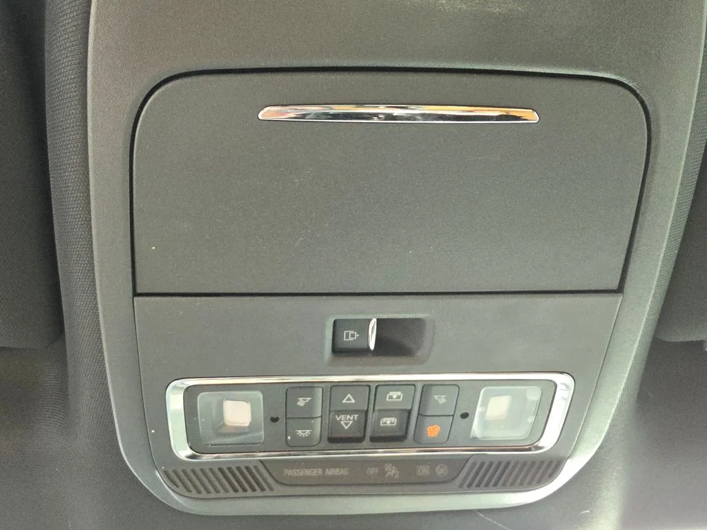 Used 2022 Blue Ford Platinum image 40
