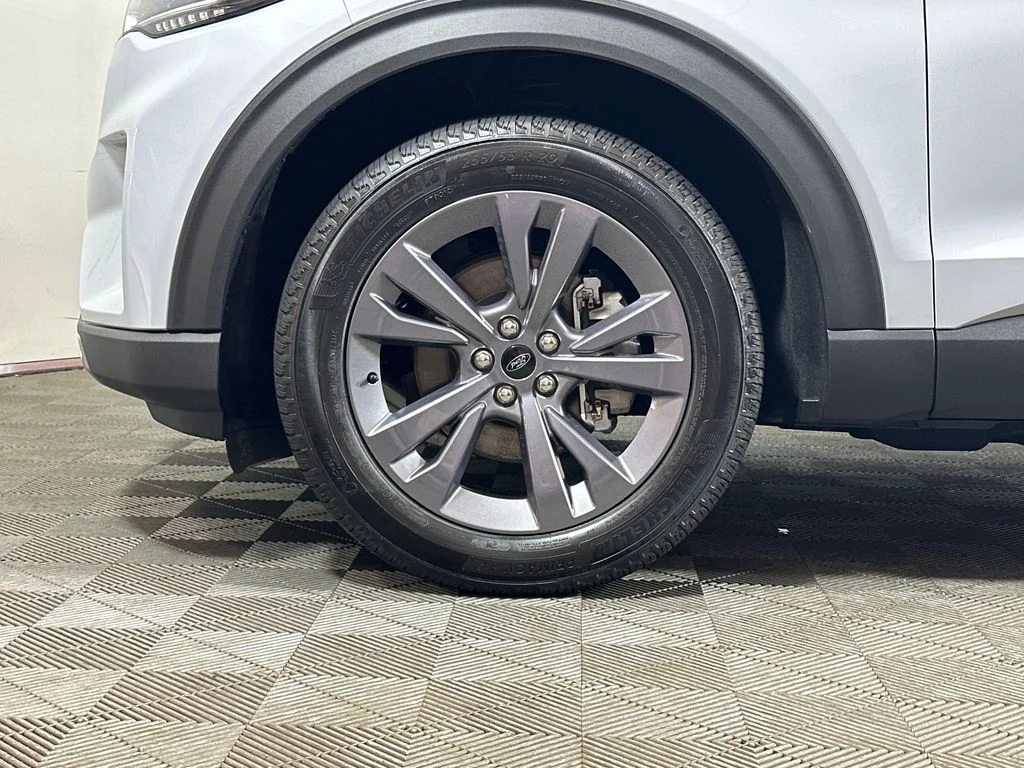 2026 Ford Explorer Active - Photo 6