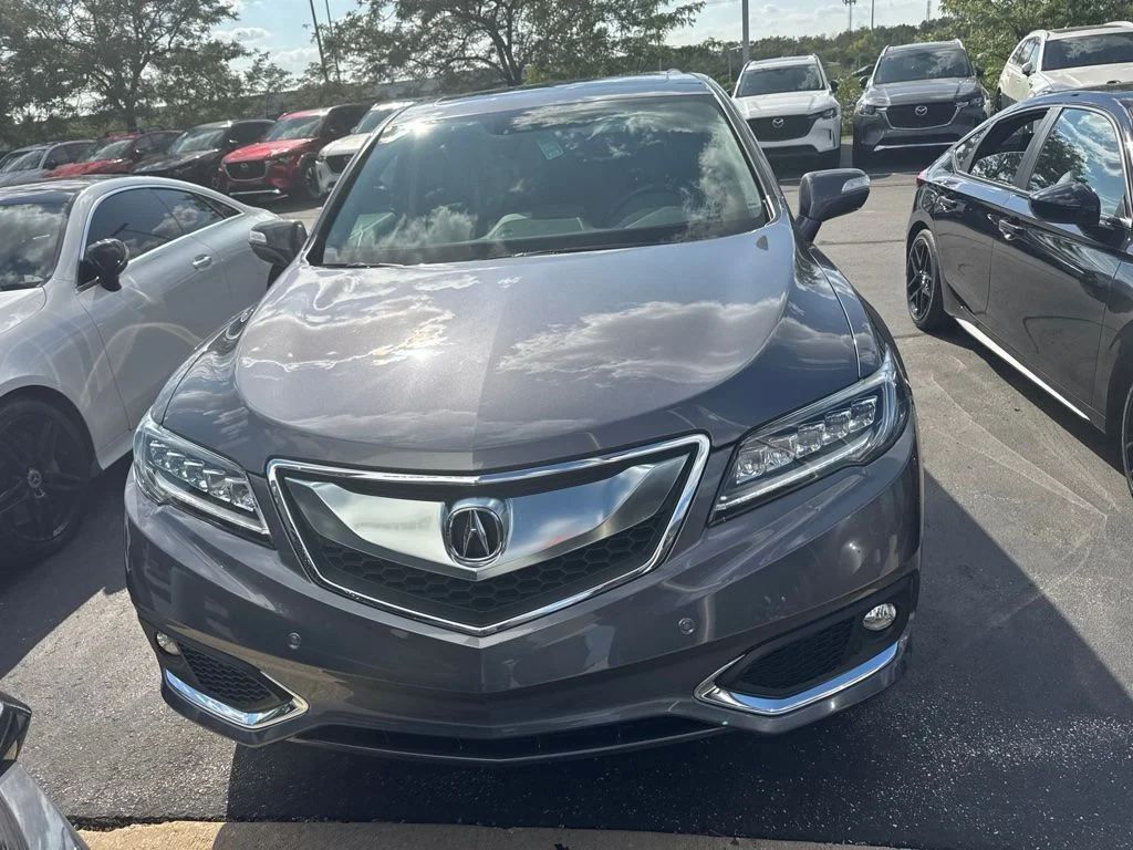 Used 2018  Acura Advance Package image 8
