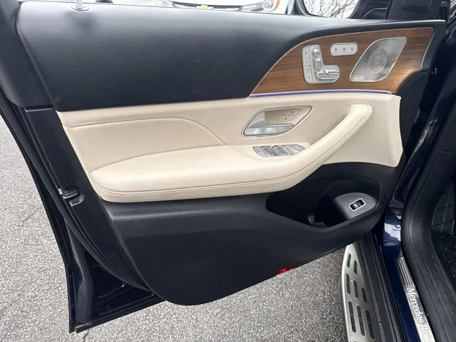 Used 2022 Blue Mercedes-Benz GLE 350 image 19
