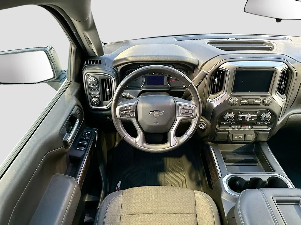 Used 2022 White Chevrolet LT Trail Boss image 22