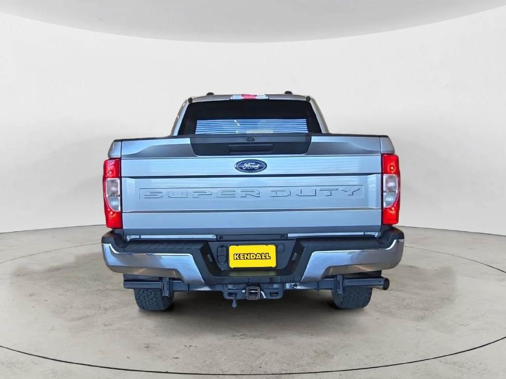 Used 2022 Silver Ford XL image 10