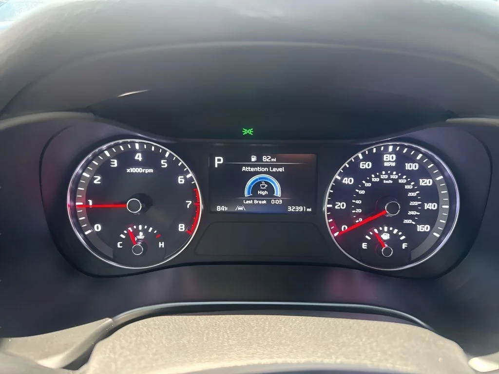 Used 2023 Gray Kia GT-Line image 23