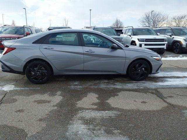 New 2026 Fluid Metal Hyundai SEL Sport image 5
