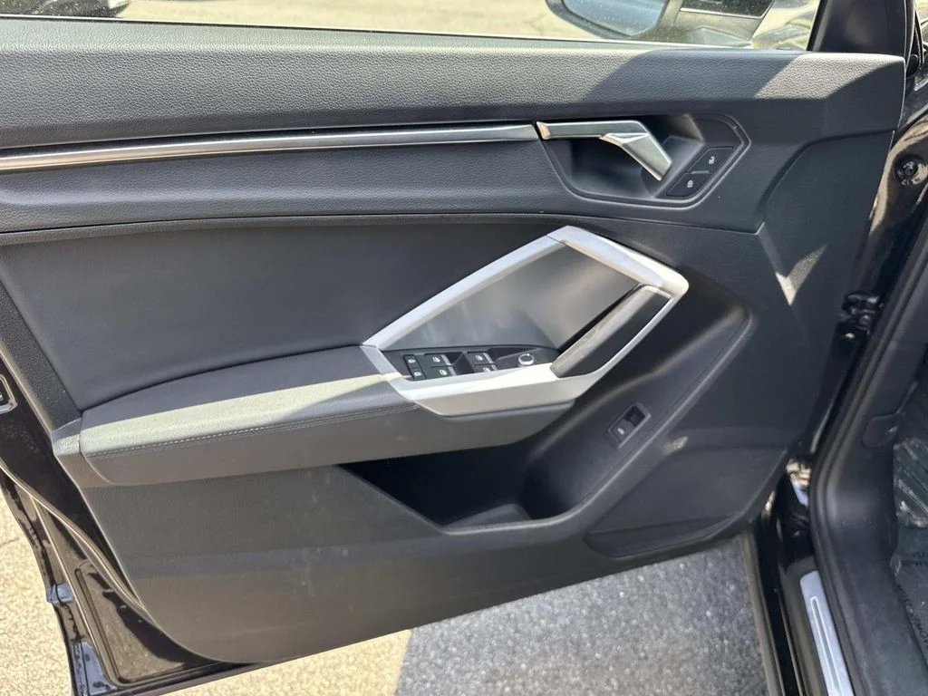 2025 Audi Q3 S Line Premium - Photo 18