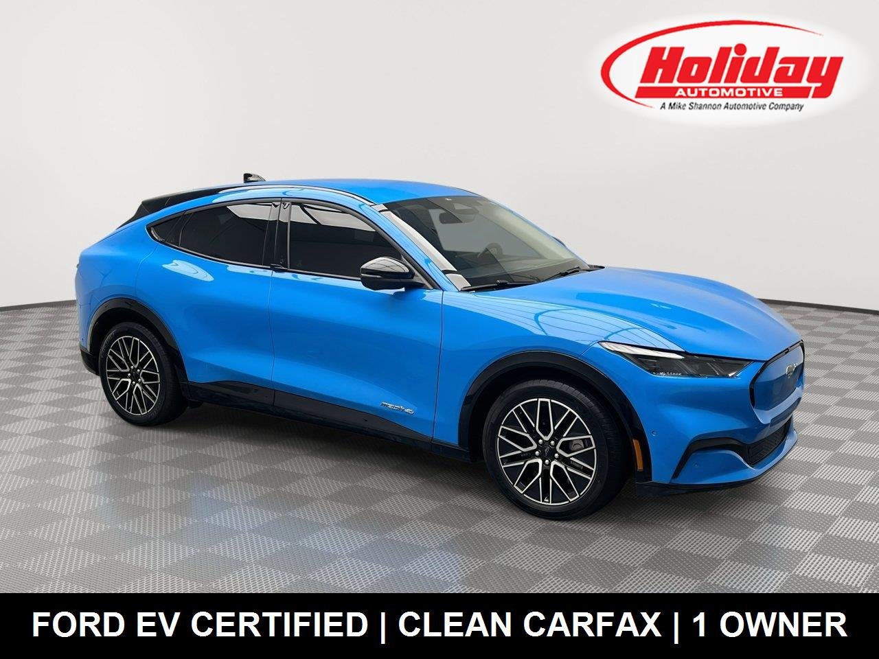 Used 2024 Grabber Blue Ford Premium image 1