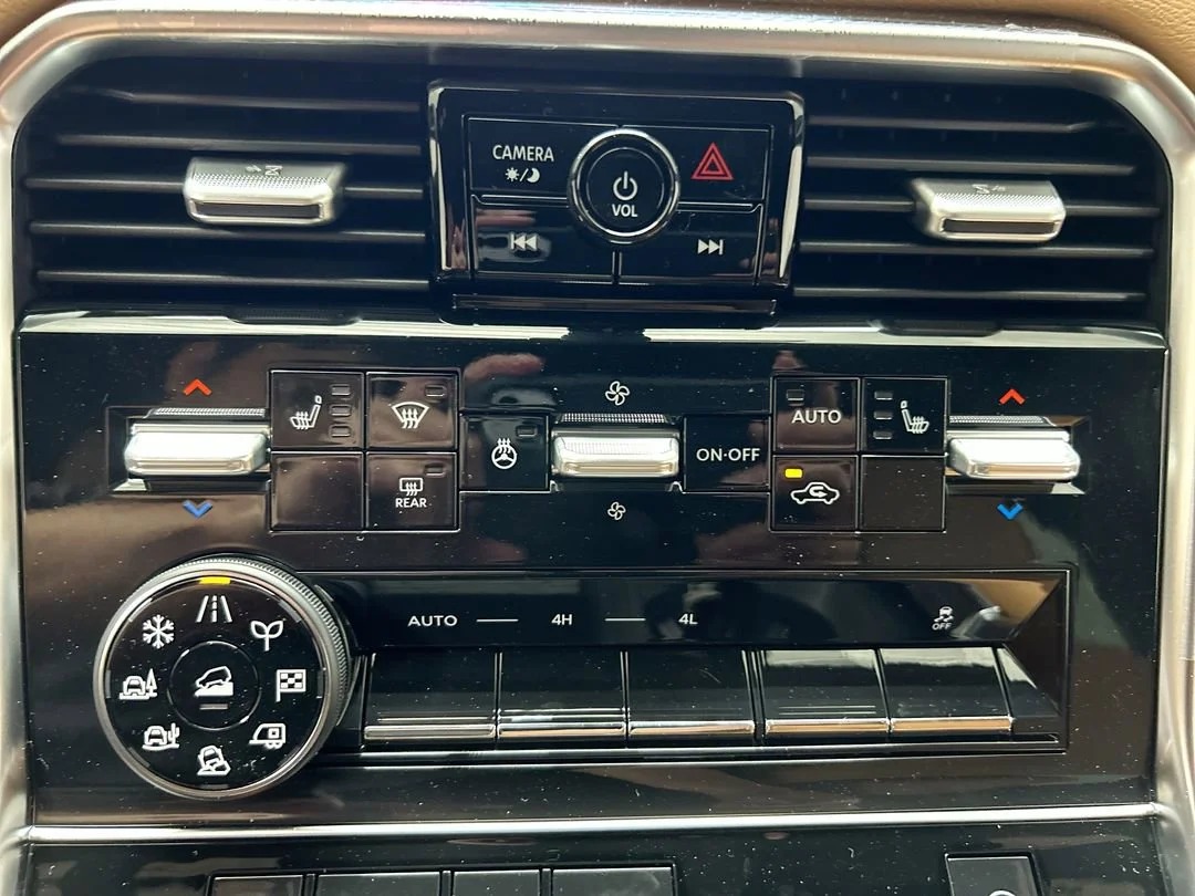 2026 Nissan Armada SL - Photo 14