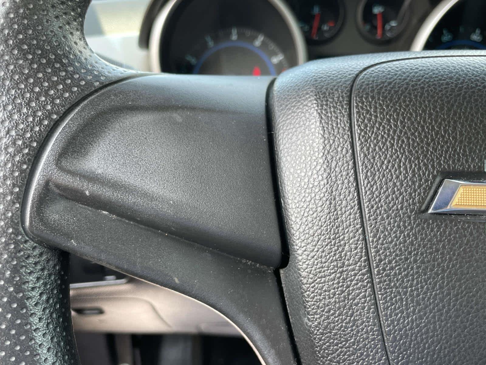 Used 2014 Rainforest Green Metallic Chevrolet LS image 30