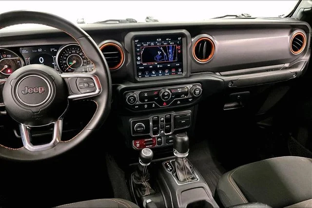 Used 2023 Black Clearcoat Jeep Mojave image 7