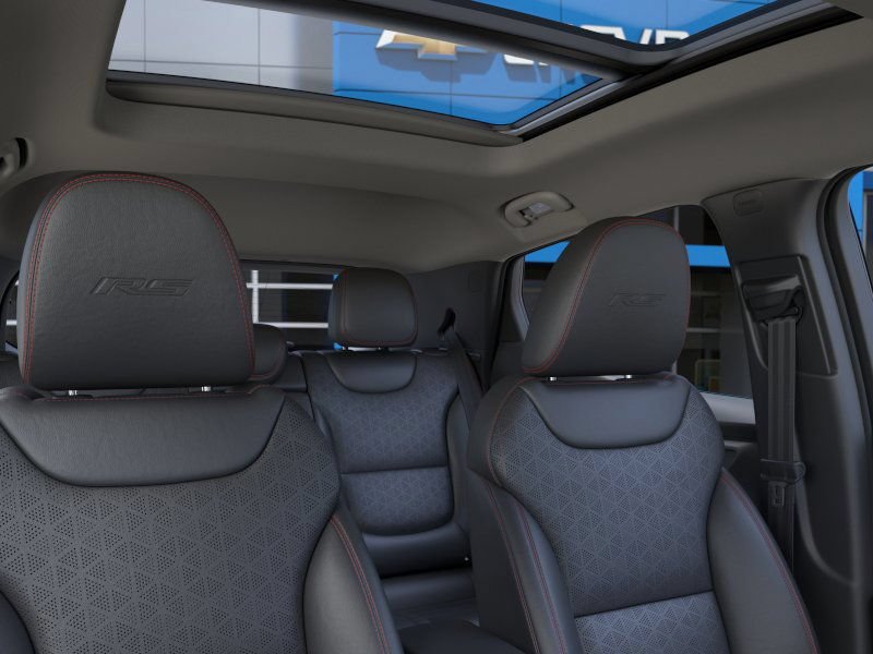 2027 Chevrolet Bolt RS - Photo 25