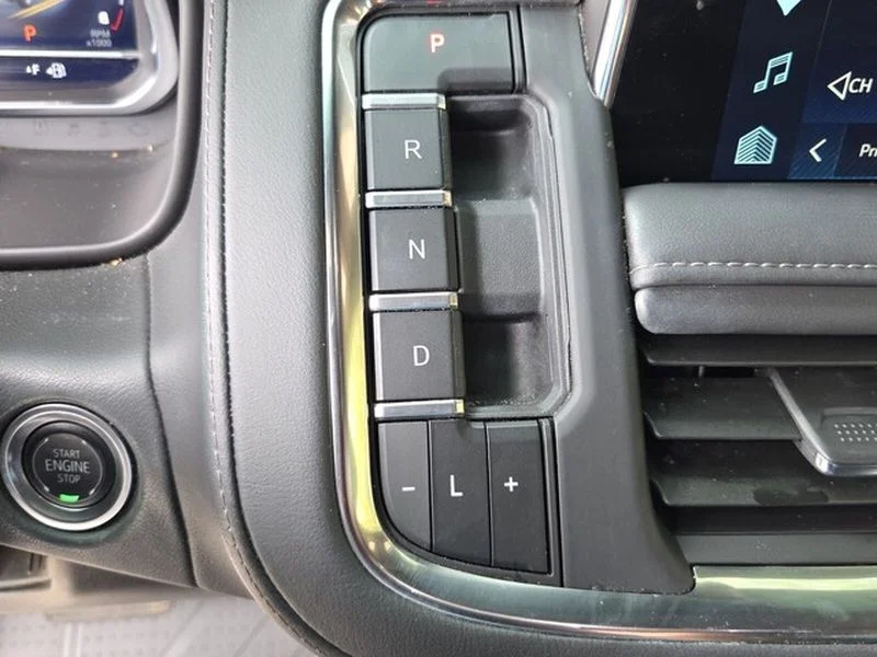 Used 2024 Black Chevrolet Z71 image 22