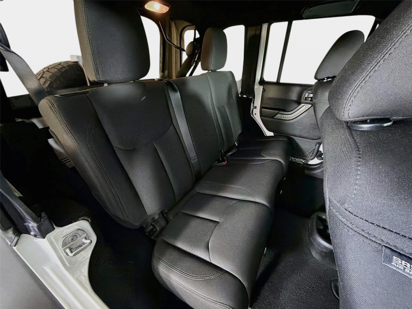 Used 2016 Bright White Clearcoat Jeep Sport image 21