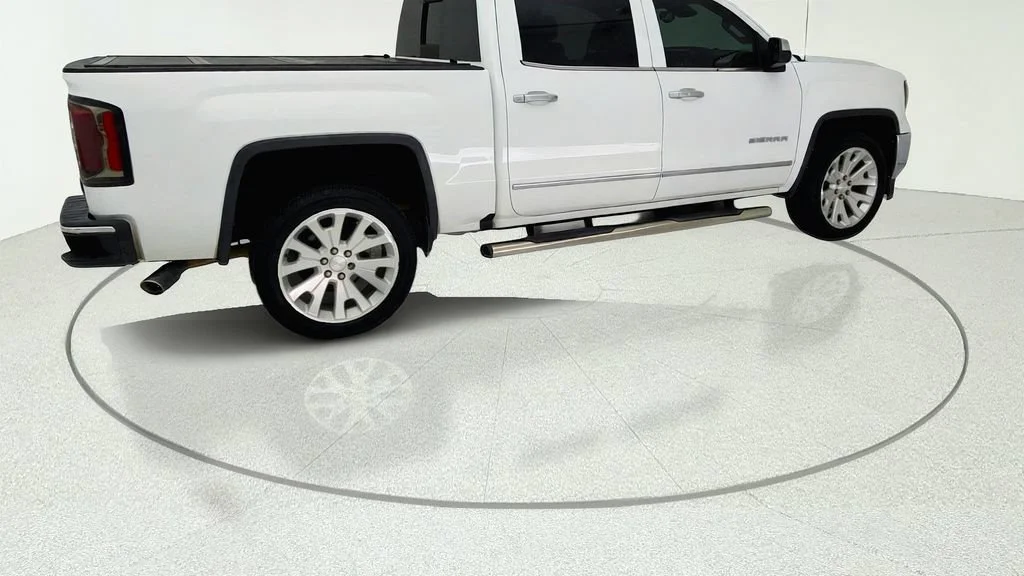 Used 2018 SUMMIT WHITE GMC SLT image 7