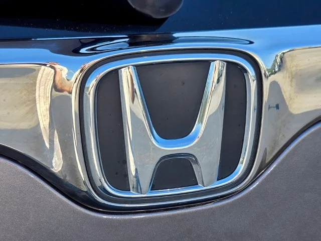 Used 2022 Gray Honda EX image 19