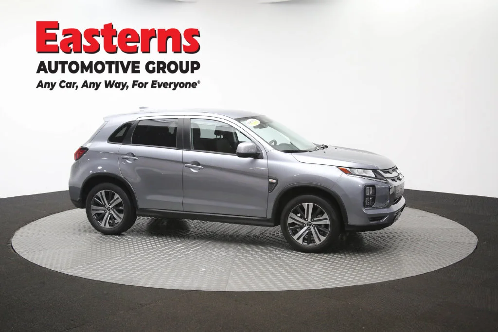 Used 2024 Gray Mitsubishi 2.0 ES image 46