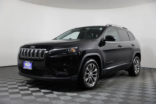 Used 2019 Black Jeep Latitude Plus image 38