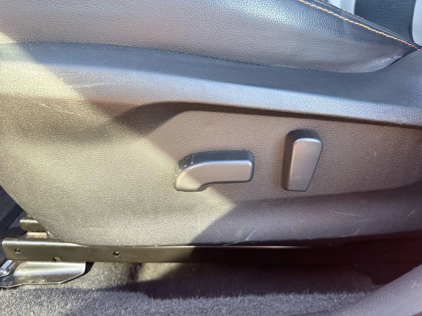 Used 2019 Sunshine Orange Subaru Limited image 4