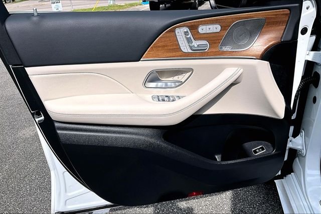 Used 2026 White Mercedes-Benz GLE 350 image 17