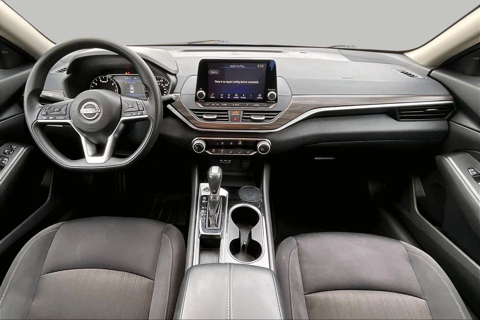 Used 2024 Super Black Nissan 2.5 SV image 13