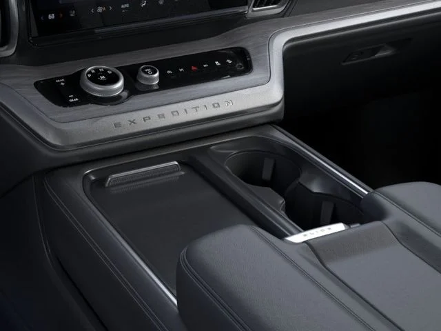 New 2026 Ford Expedition Platinum