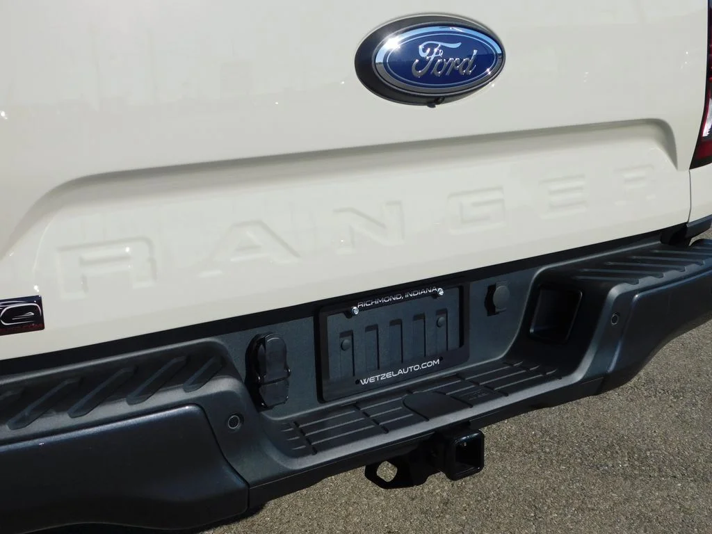 New 2026 Beige Ford XLT image 26