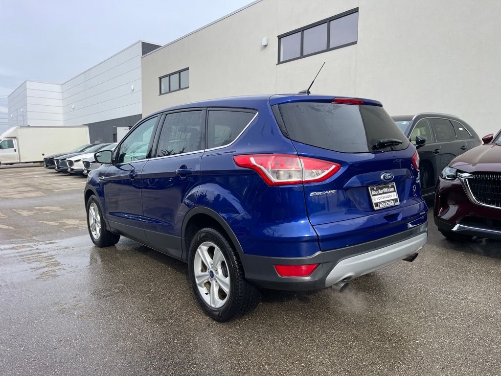 Used 2015 Ford Escape SE with VIN 1FMCU9GX3FUB26214 for sale in Racine, WI