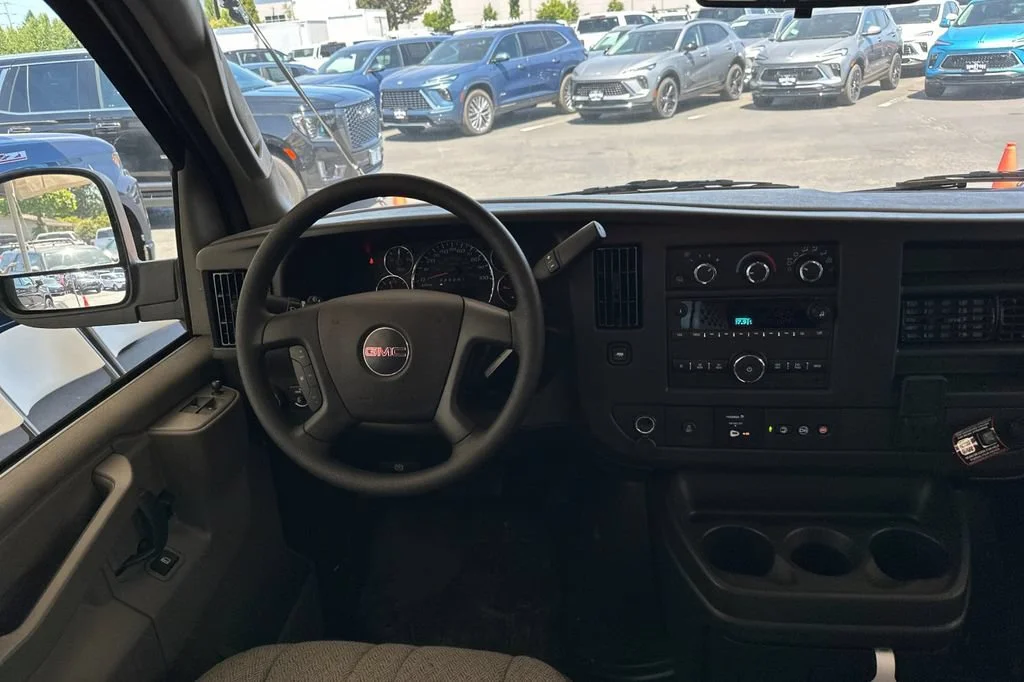 2025 GMC Savana Cargo Work Van - Photo 11