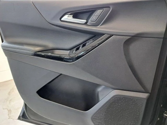 Used 2025 Black Chevrolet LT image 20