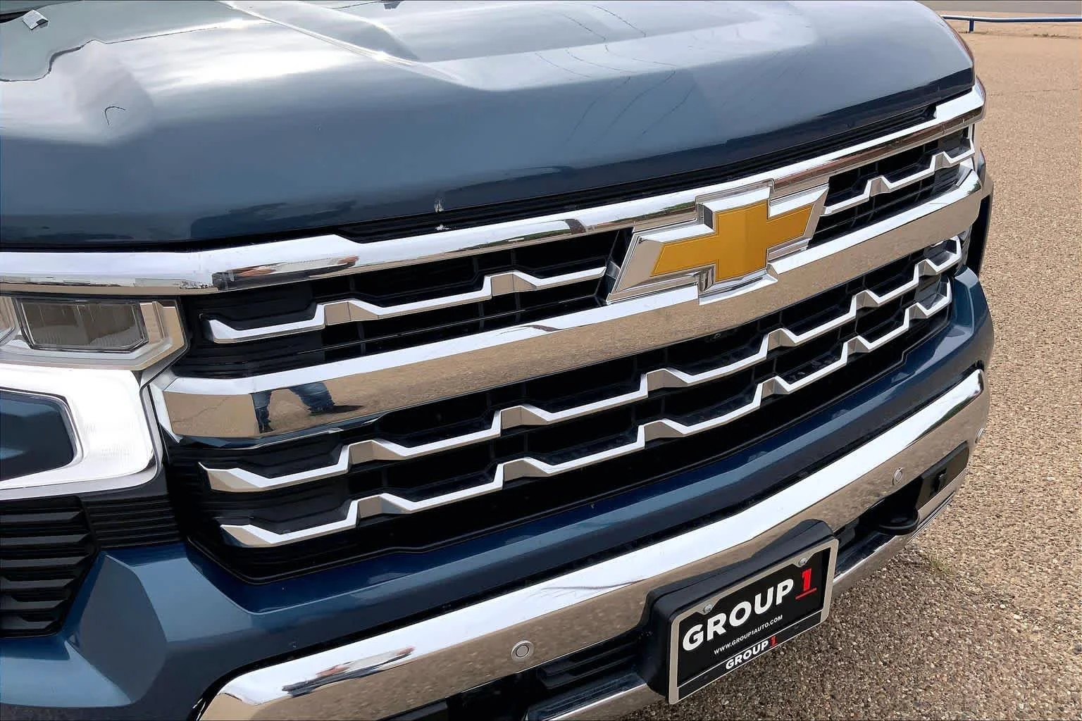Used 2024 Lakeshore Blue Metallic Chevrolet LTZ image 30