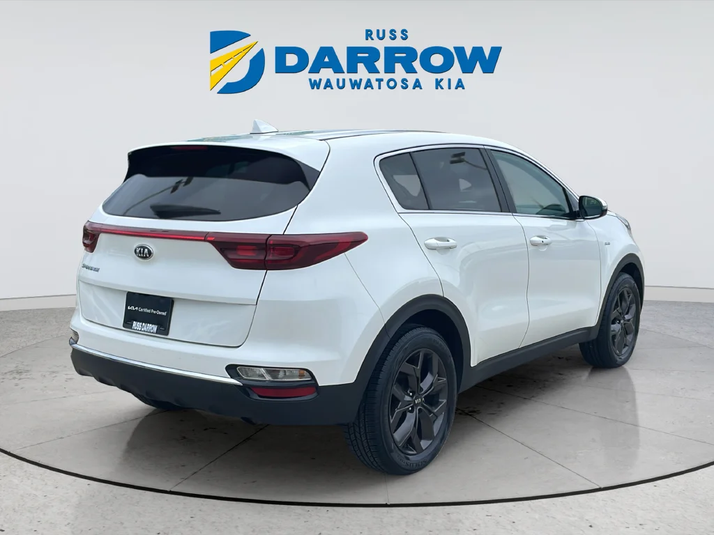 Used 2022 White Kia LX image 5
