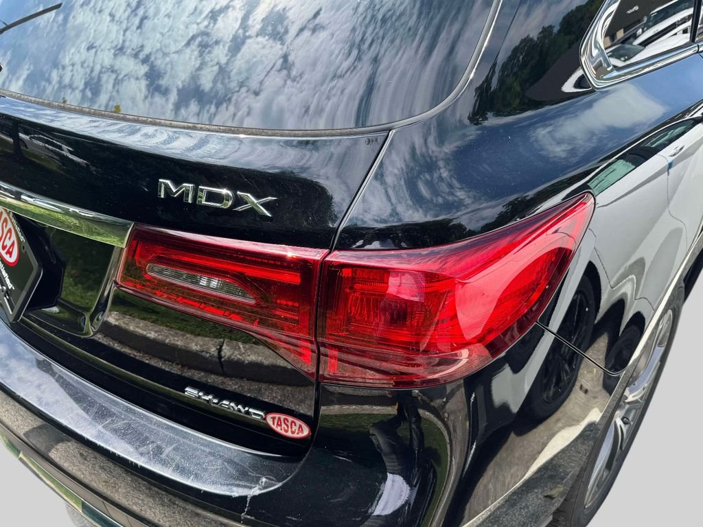 Used 2019 Black Acura 3.5L Technology Package image 8